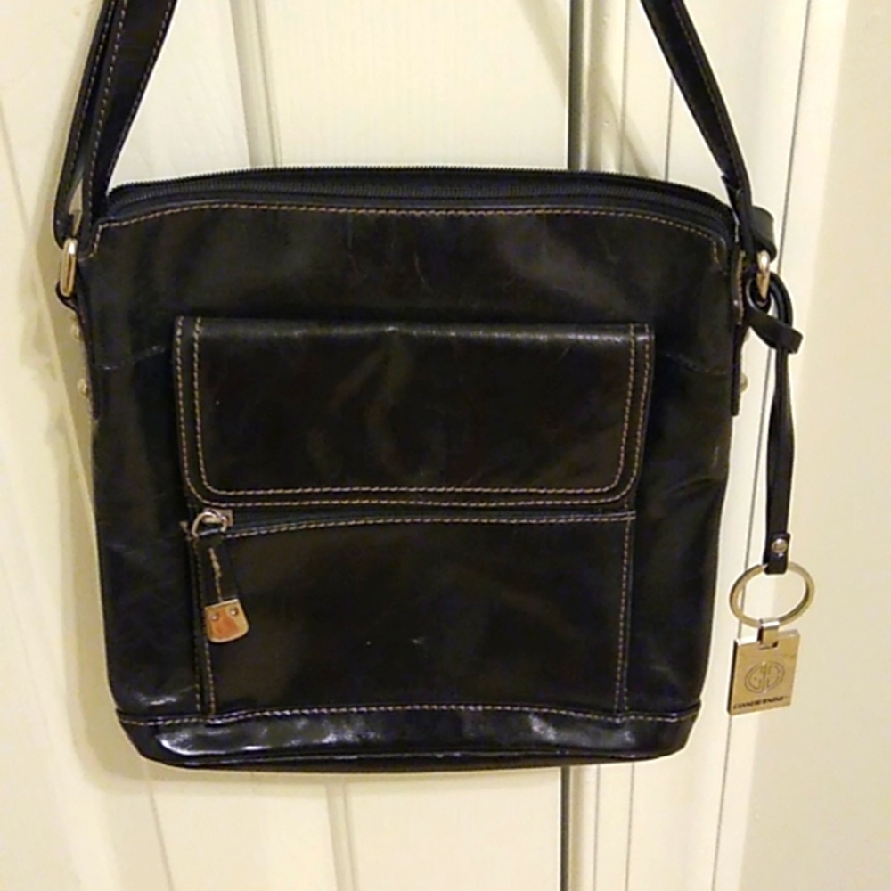 Giani Bernini patent leather black purse